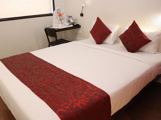 Bedroom 3, 7 Apple Hotel,  Aurangabad, Aurangabad