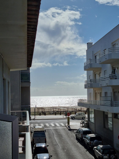 Others 5, Residencia Salva-Vidas, Nazaré