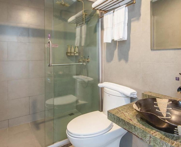 Bathroom 3, Floral Hotel Aranya Resort Hangzhou, Hangzhou