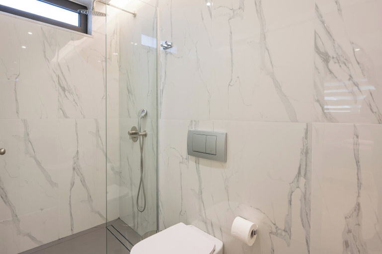 Bathroom 4, Meliti Luxury Villa, Crete