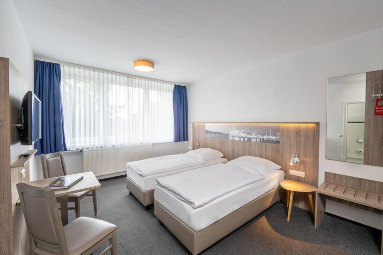 Bedroom 4, Gastehaus Rostock Lutten Klein, Rostock