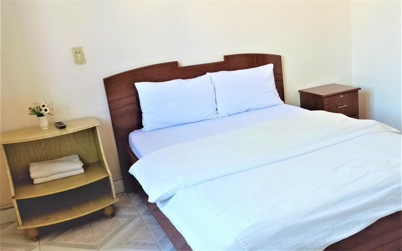 Bedroom 12