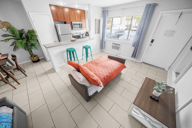 Bedroom 3, Bayview Apartments by Lowkl, Broward