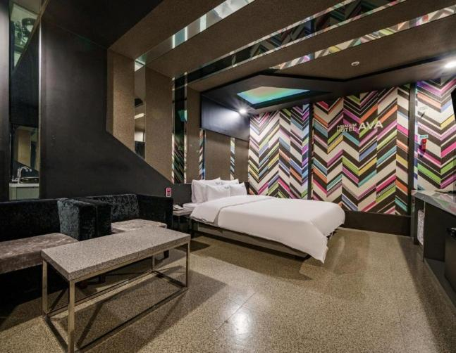3, ava motel, Gimhae