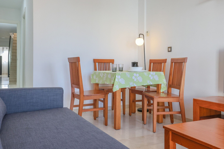 Room 5, Manuel De Falla Ii in Dos Hermanas, Sevilla