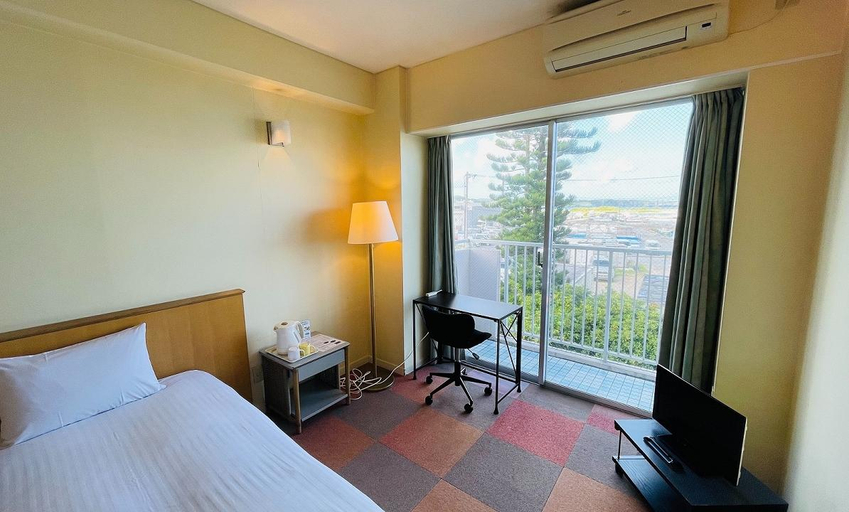 Bedroom 3, Ocean Resort PMC, Onna