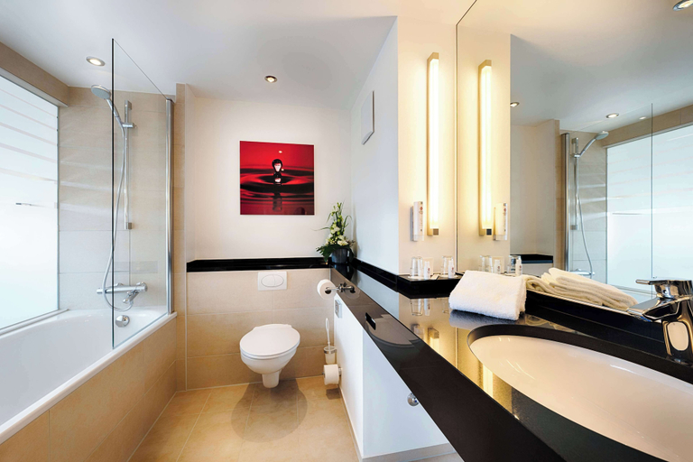 Bathroom 4, Best Western Plus Welcome Hotel Frankfurt, Frankfurt am Main