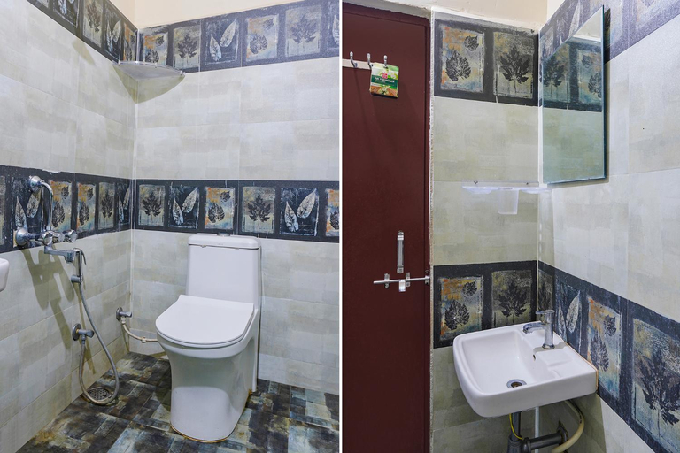 Bathroom 2, Via D Grand, Ranga Reddy