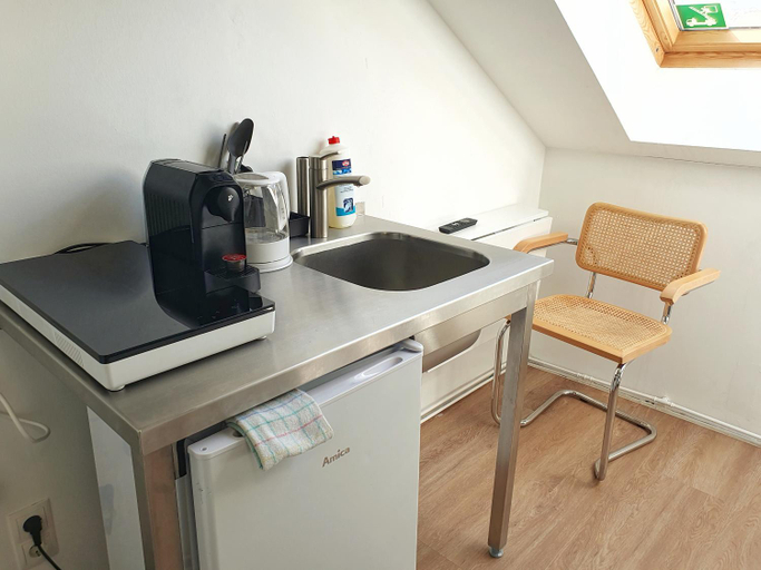 Dining Room 10