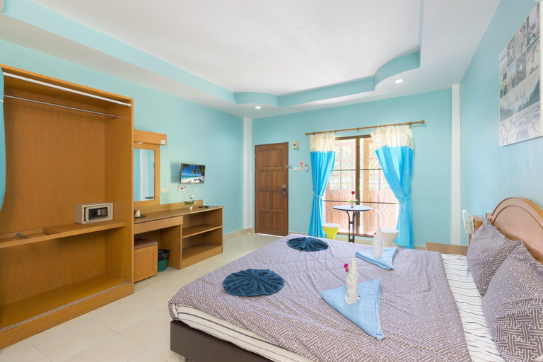 Bedroom 6