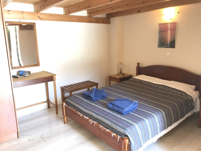 Bedroom 4, Ifestia Hotel Santorini, South Aegean
