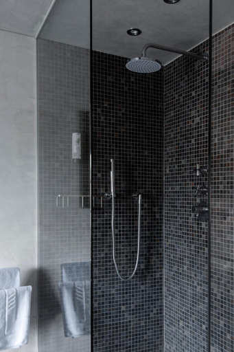 Bathroom 2, Werners Boutique Hotel, Fürth