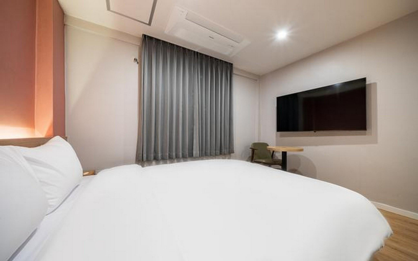Bedroom 3, Geojedo Gohyeon High End Hotel, Geoje