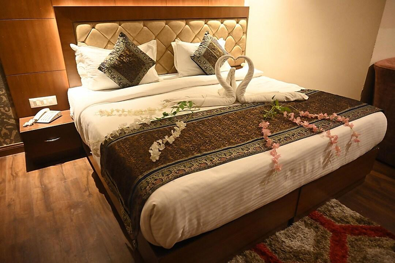 Bedroom 3, Hotel Vikram Palace, Varanasi