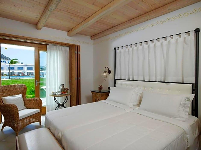 Bedroom 3, Mitsis Blue Domes, South Aegean