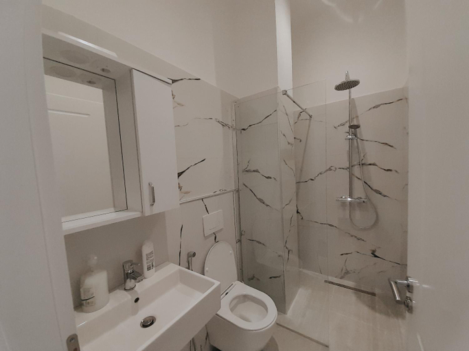 Bathroom 5, Hotel Restaurant Univers Shiroke, Shkodrës