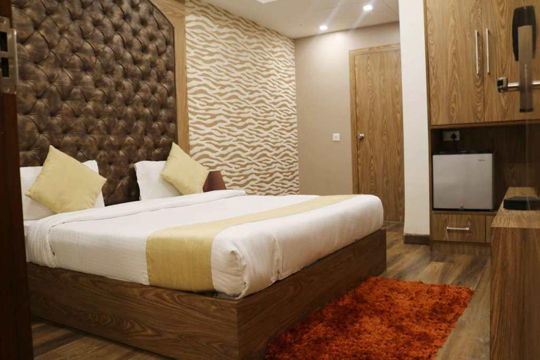 Bedroom 3, AP Holidays, Delhi