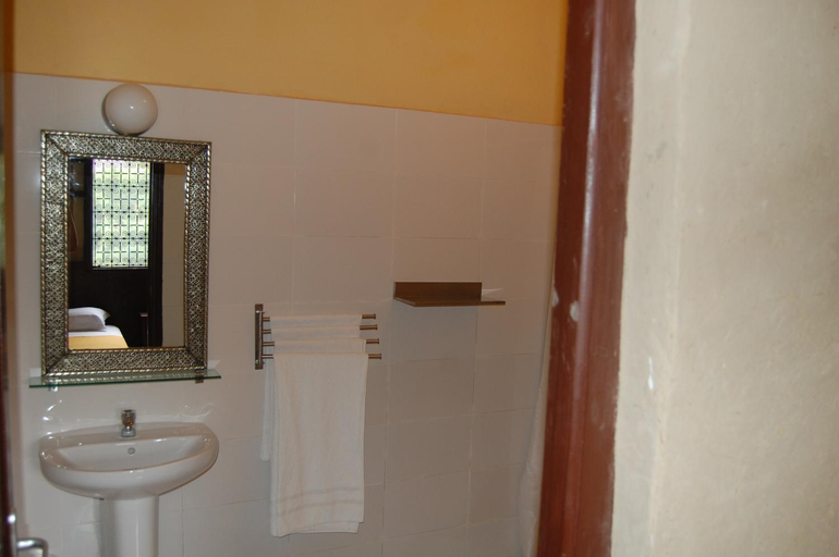 Bathroom 1, Auberge Amellagou, Errachidia