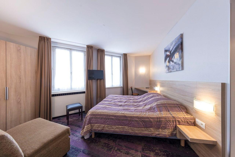 Bedroom 2, Hotel Vendome, Bas-Rhin