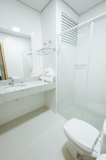 Bathroom 4, CALLAI HOTEL, Toledo