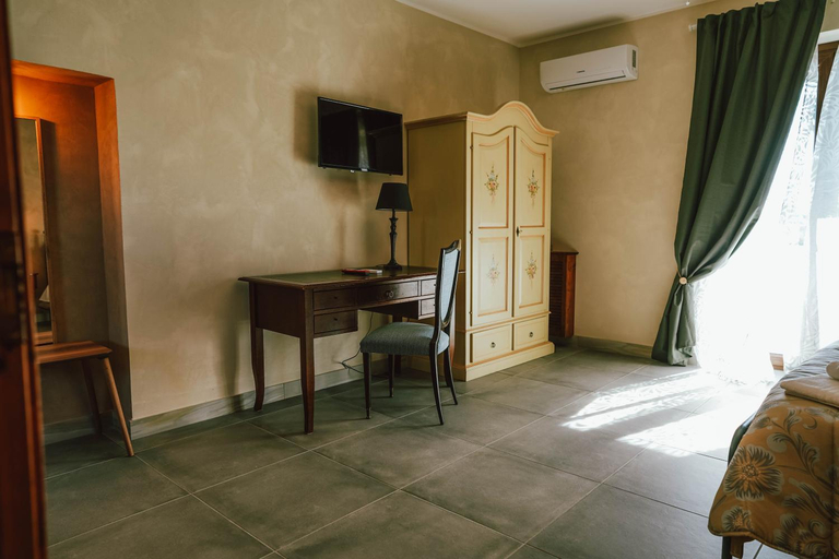 Others 3, Masseria PerBacco Country House, Caserta