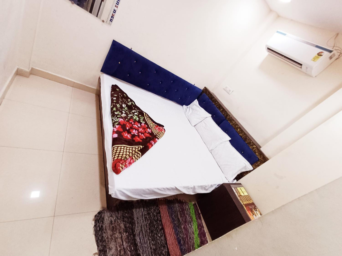 Others 3, Hotel blue tower , Ujjain