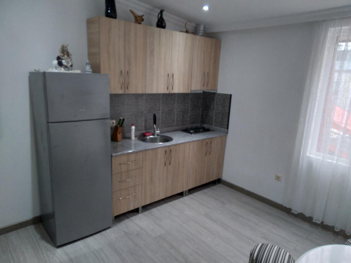 Others 3, Частныи квартира, Batumi