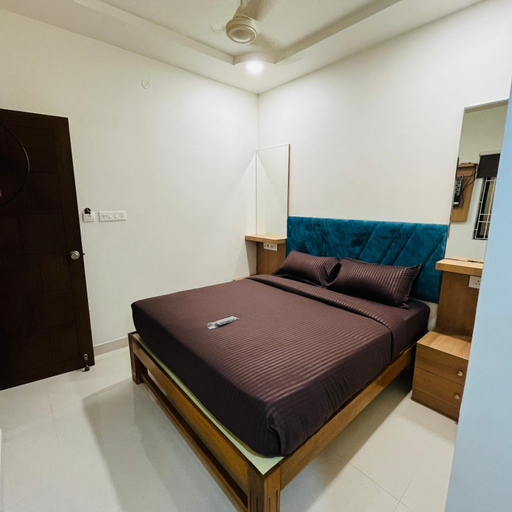 Others 3, Sundaram Residency, Thiruvallur