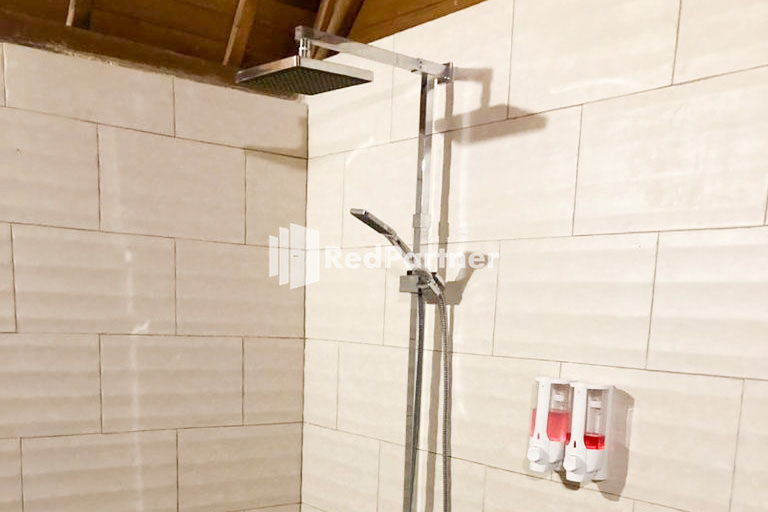 Bathroom 5, Tukad Gepuh, Klungkung