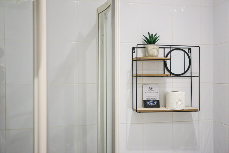 Bathroom 4, The Wellington Hotel, Isle of Wight