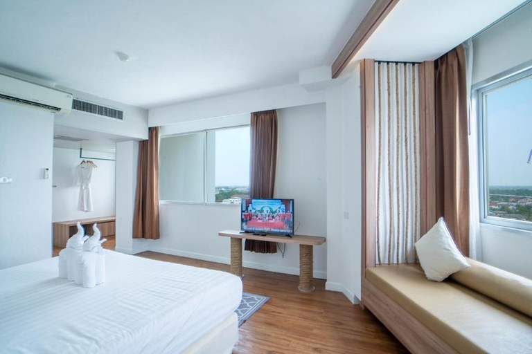 Bedroom 9