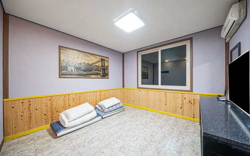 Bedroom 4, Yeongju Punggi K Motel, Yeongju