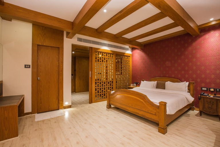 Others 5, Hotel Hemala, Karur
