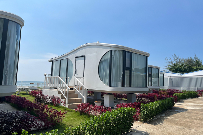 Exterior 16
