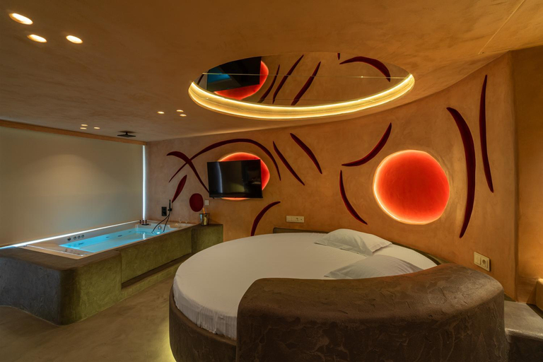 Others 5, ALFA HOTEL, Attica