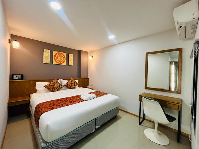 Bedroom 21