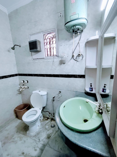 Bathroom 9