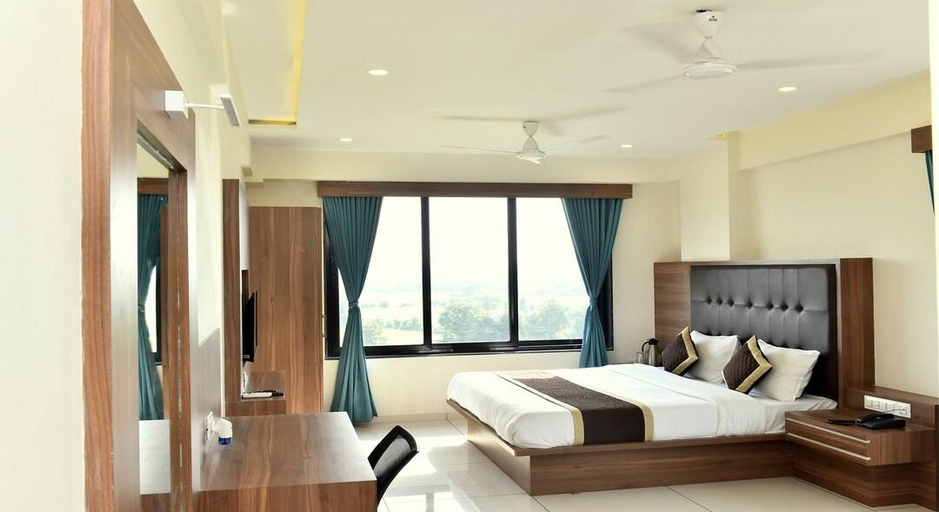 Bedroom 2, Hotel Rest and Ride, Anand