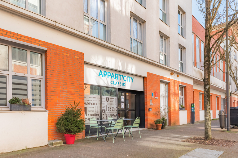 Exterior & Views 2, Appart'City Classic Blois, Loir-et-Cher