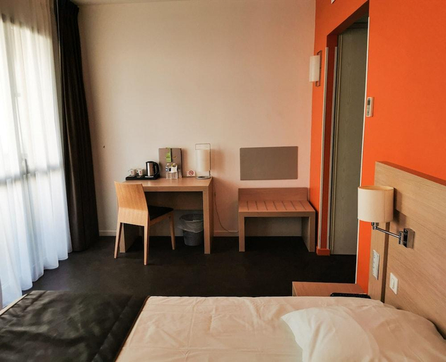 Bedroom 2, Esatitude Hotel, Alpes-Maritimes