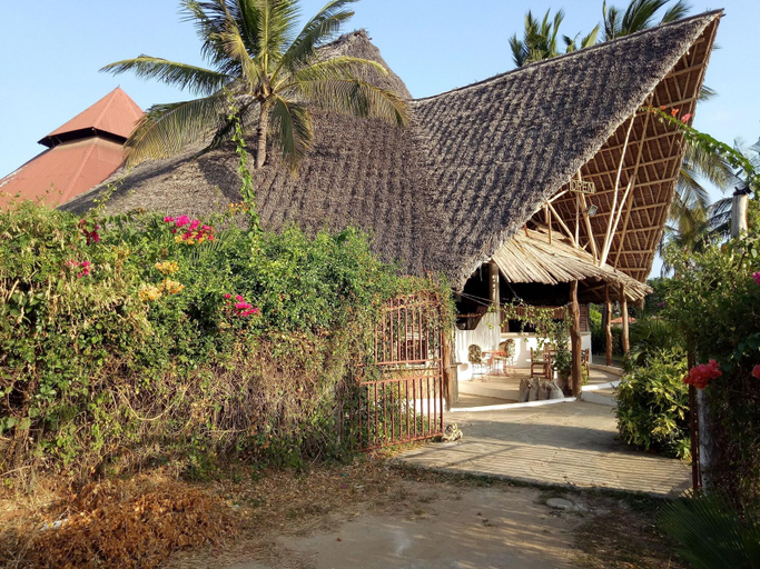 Public Area 5, Travellers Inn Resort Malindi, Malindi