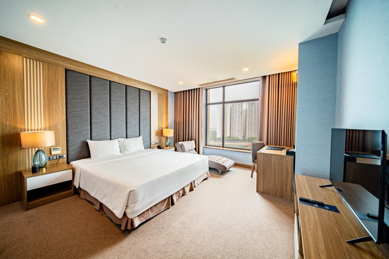 Bedroom 12