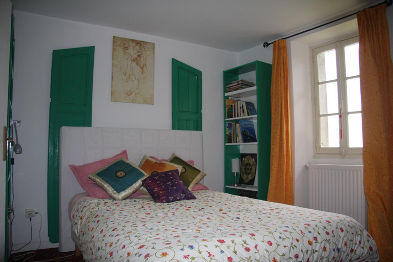 Bedroom, Chambre a la Ferme BANZAI - Face aux Pyrenees AURIGNAC, Haute-Garonne