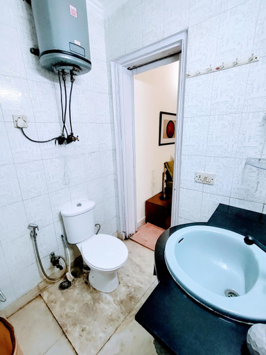 Bathroom 15