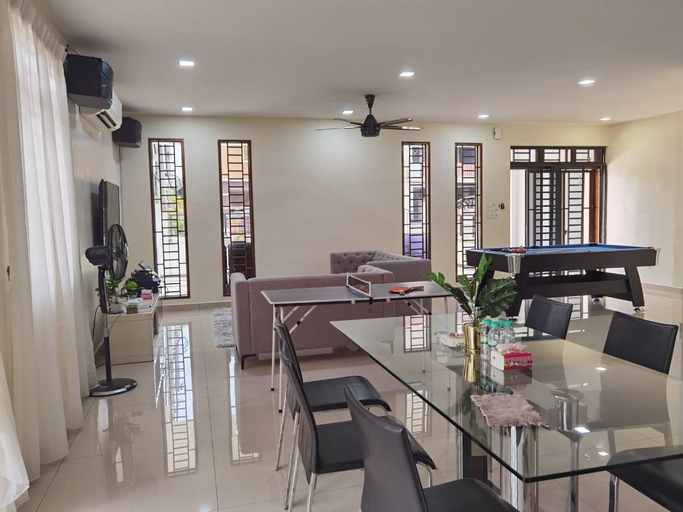 Others 5, Austin2 24paxs Pool Table Karaoke BBQ Corner Unit, Johor Bahru