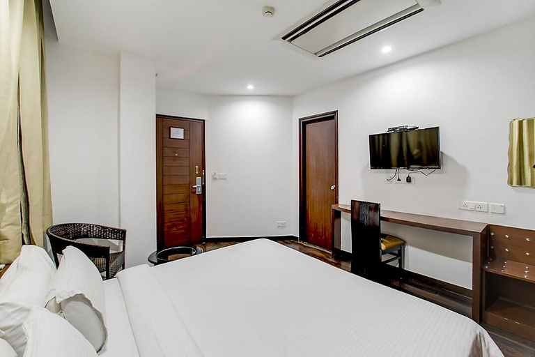 Others 5, AGI INN, Jalandhar