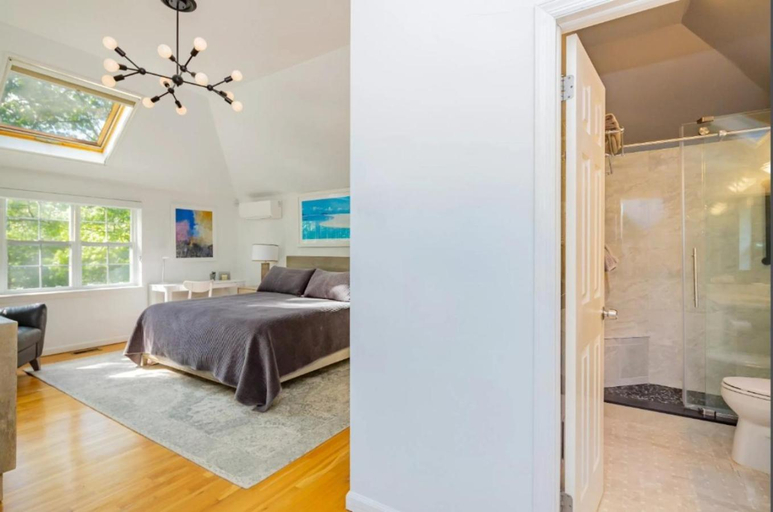 Bedroom, Villa Baloch- w/ Sparkling heated pool, Suffolk