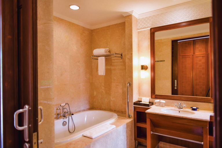 Bathroom 6
