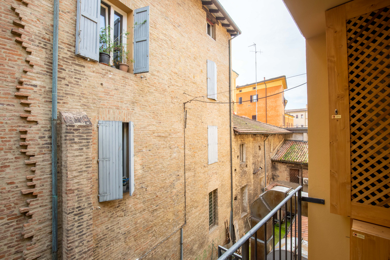 Others 3, BolognaRoomscom - Falegnami Boutique, Bologna