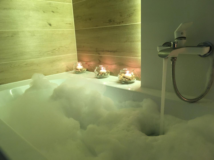 Bathroom 3, Old Town Premium Queen`s Apartments, Kraków City